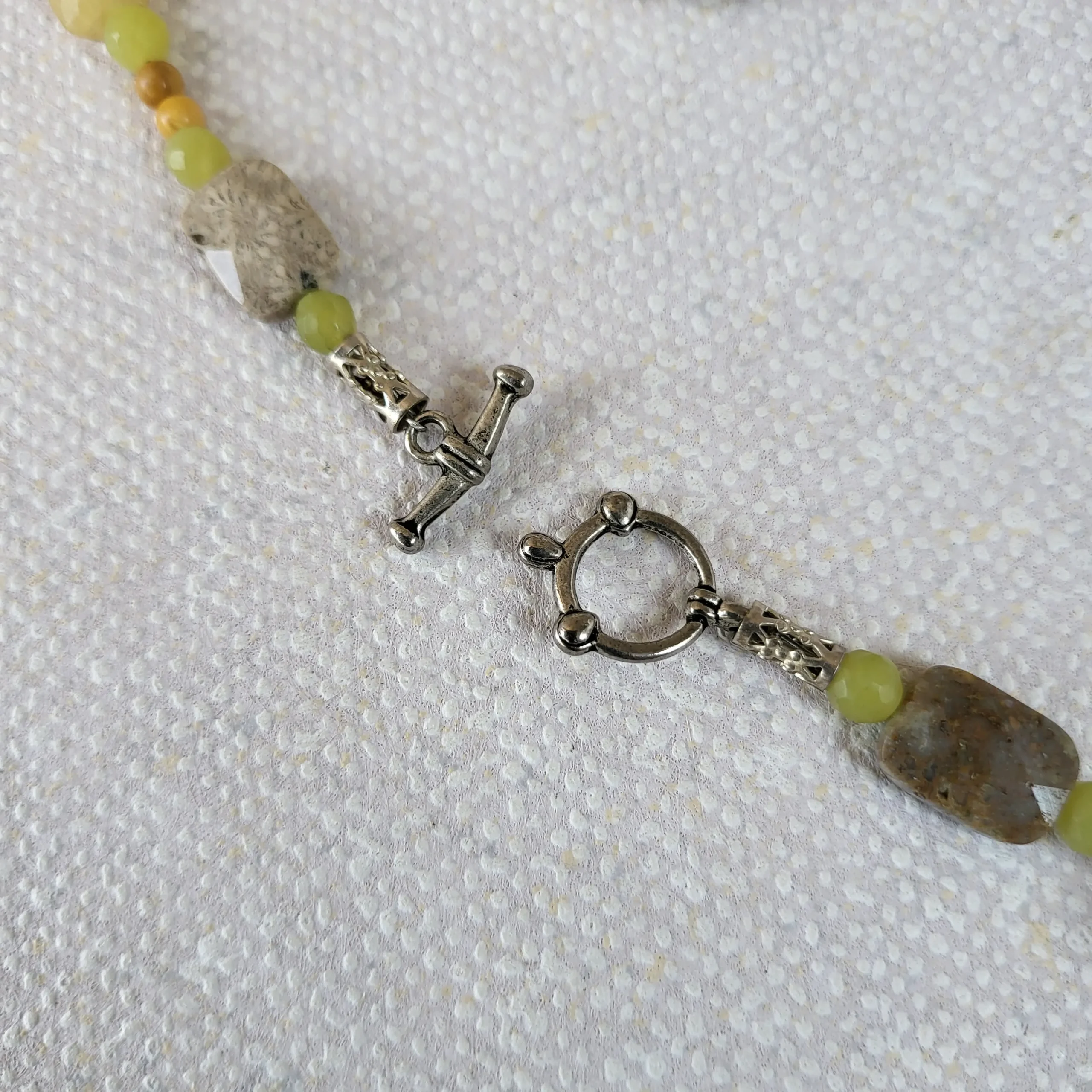brown fossil coral and green quartz necklace with toggle clasp (4) xnc brown fossil coral and green quartz necklace with toggle clasp (4) xnc