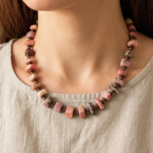 rhodonite nuggets necklace (1)