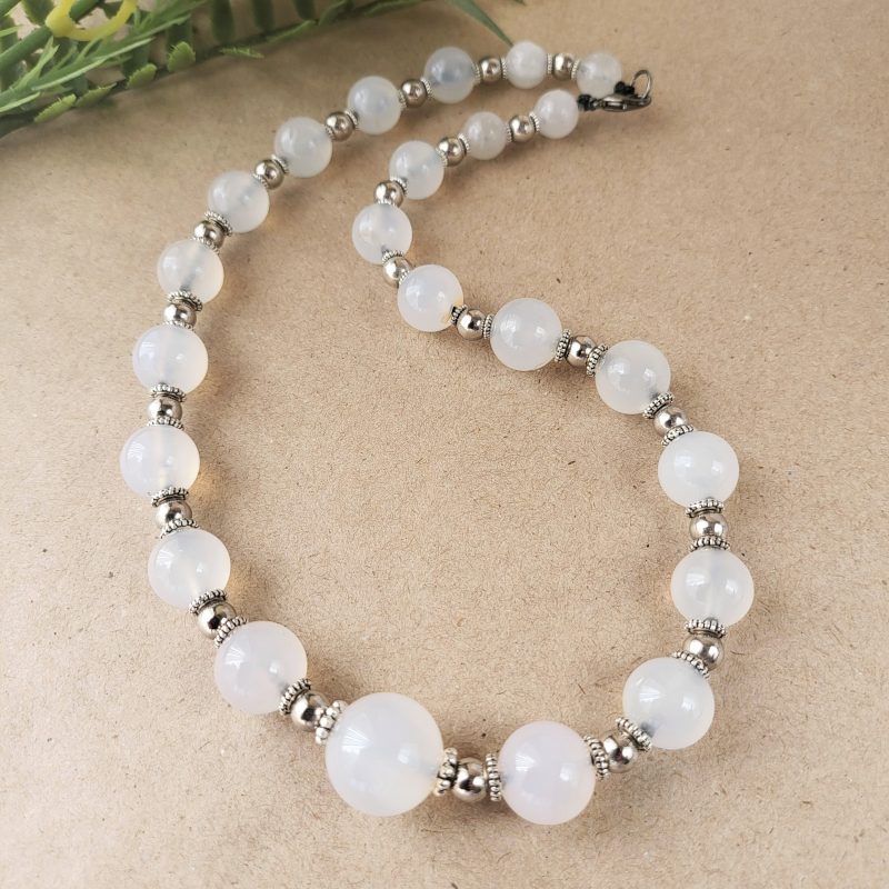 Silver Cloud necklace with white agate