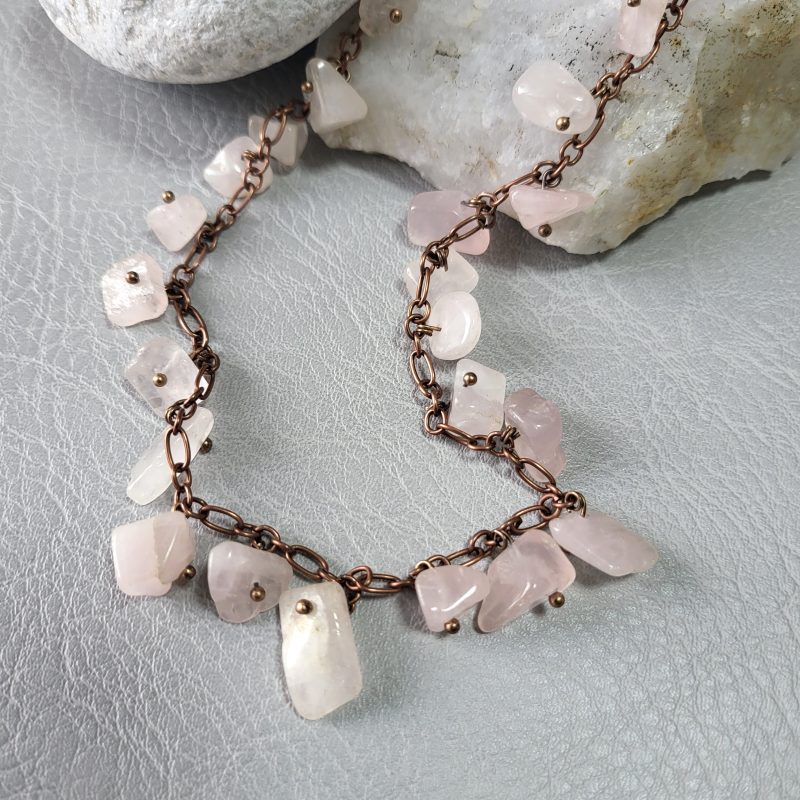 Rose quartz chips necklace in antique copper chain