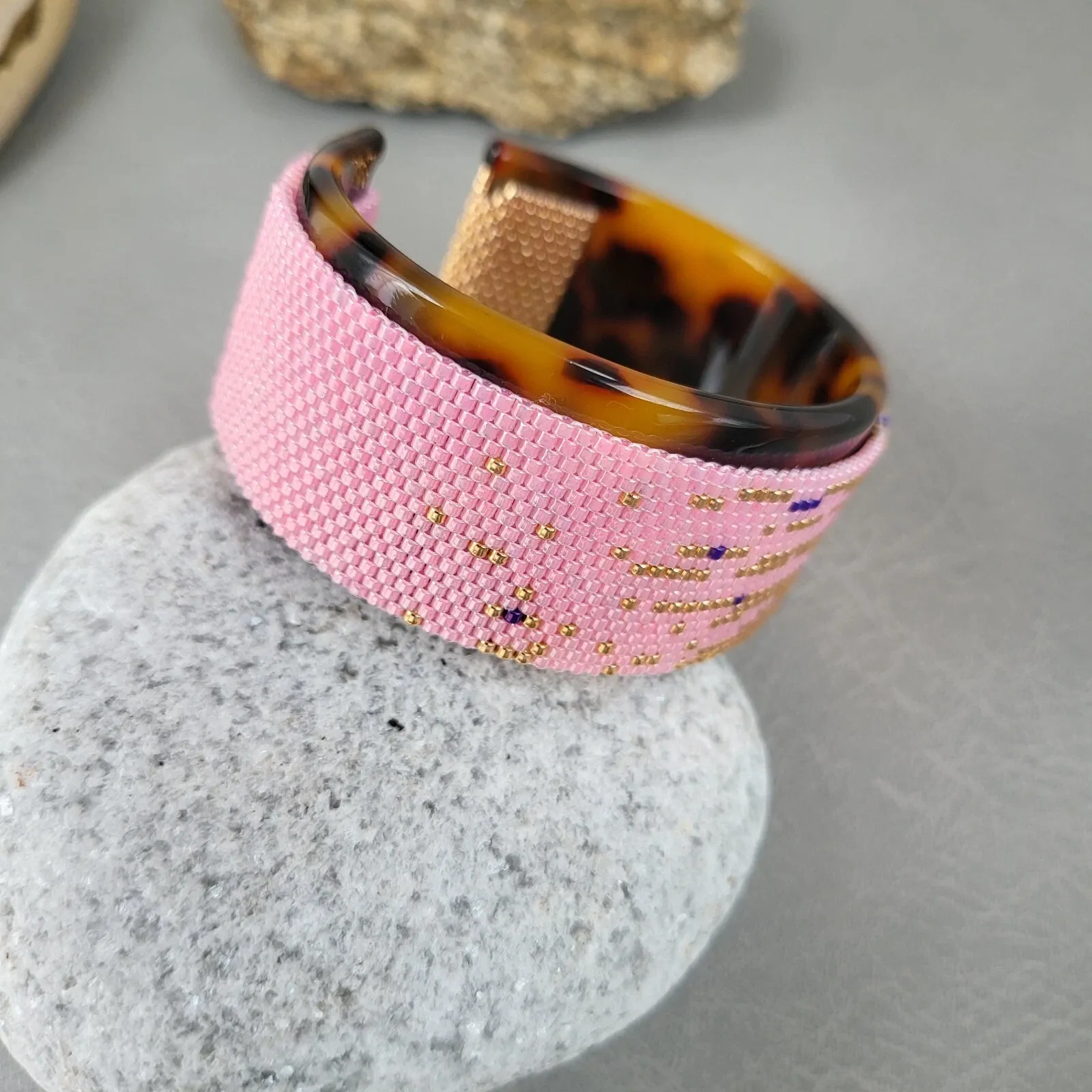 pixie dust – delica seed bead cuff bracelet (6) pixie dust – delica seed bead cuff bracelet (6)