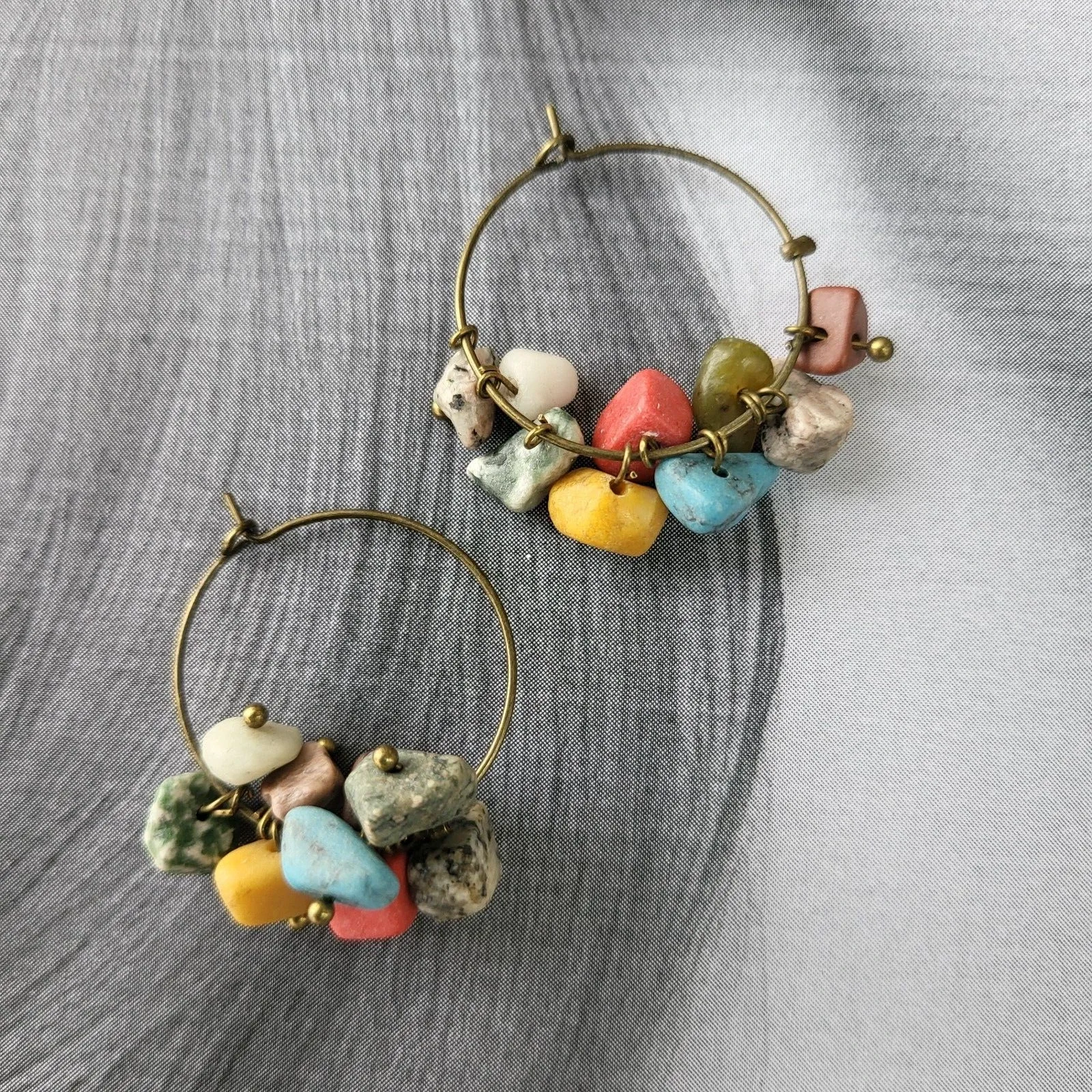 summer carnival – multicolour stone chip hoop earrings (1) xnc summer carnival – multicolour stone chip hoop earrings (1) xnc
