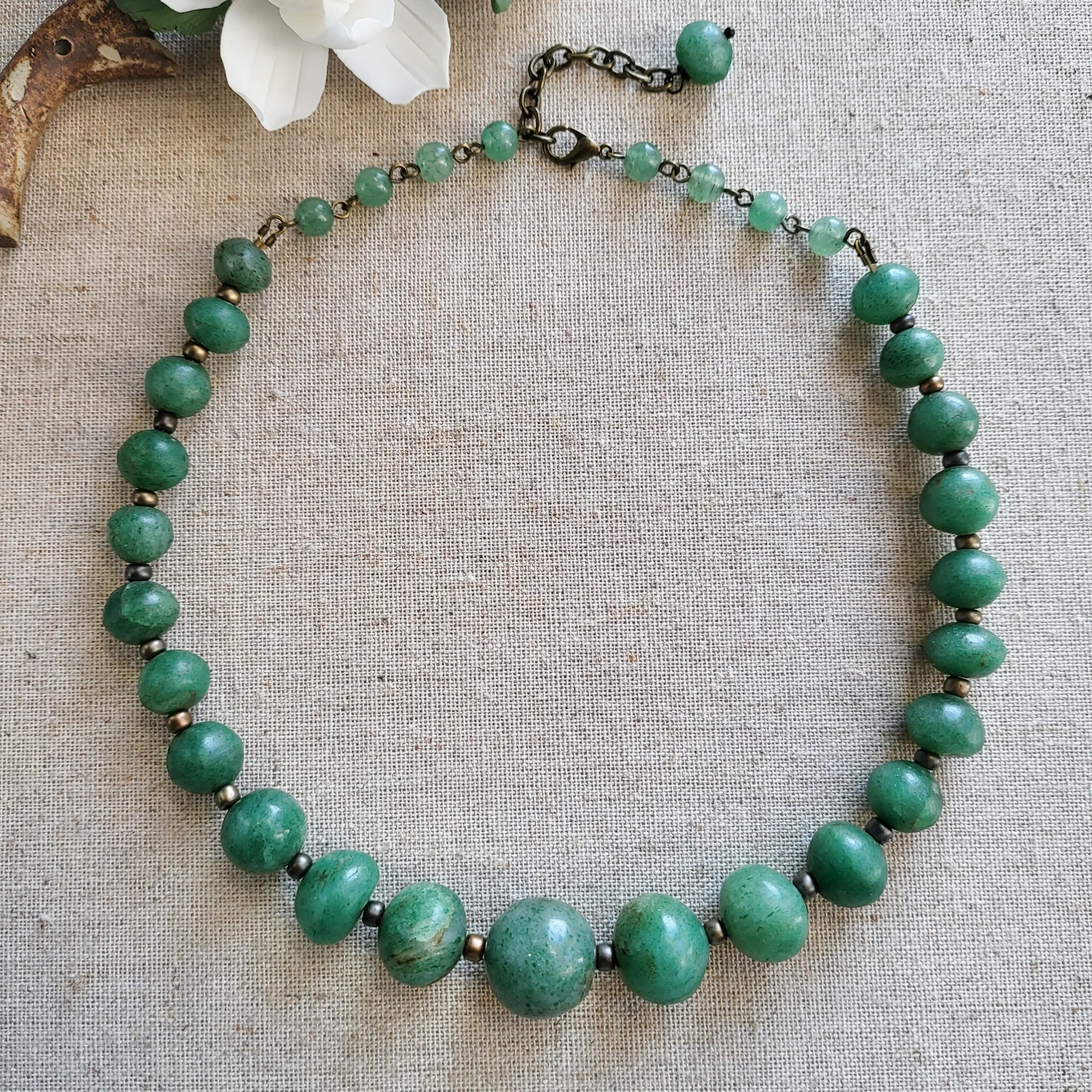 green aventurine necklace with large beads (4) xnc green aventurine necklace with large beads (4) xnc