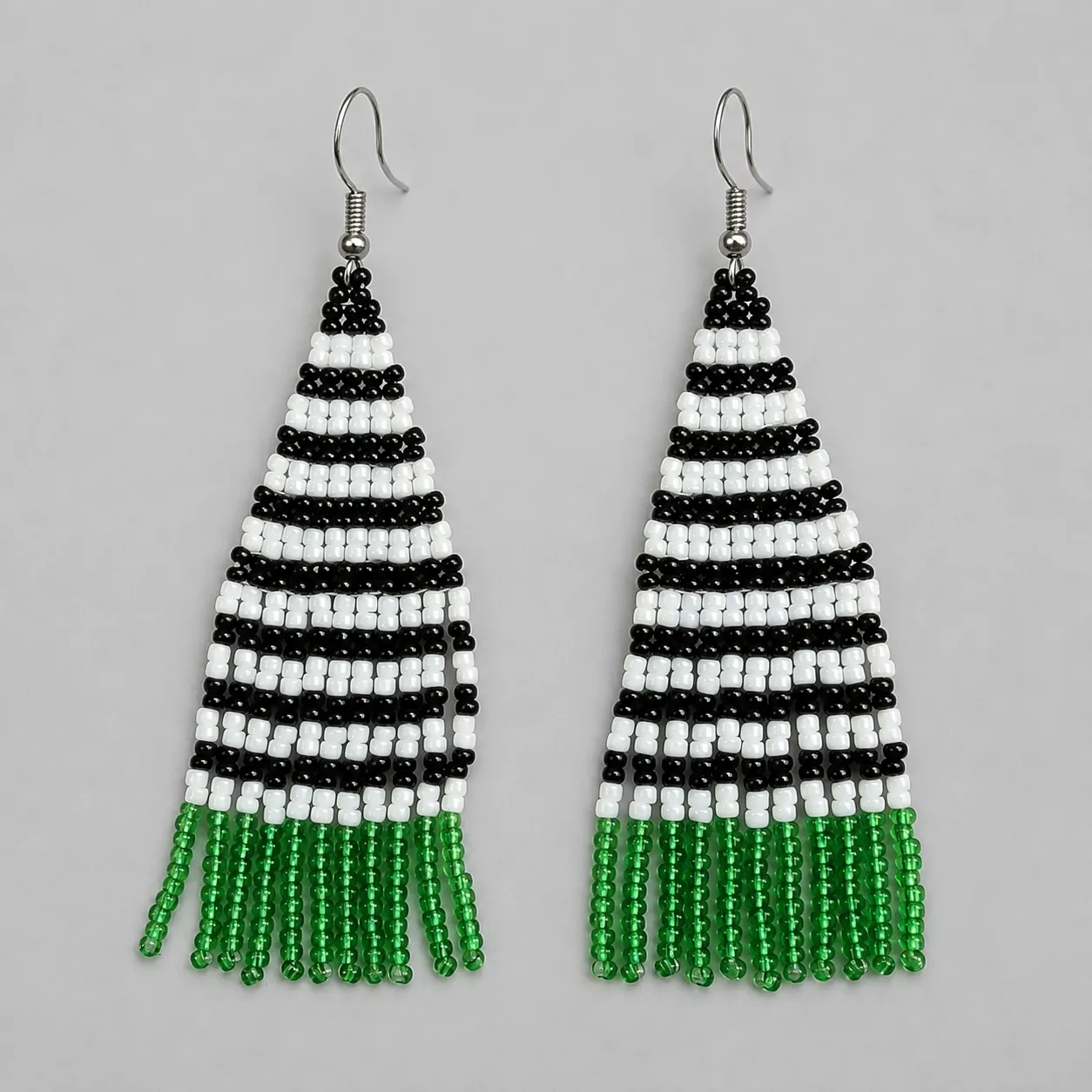 green black white seed bead fringe earrings (4) xnc green black white seed bead fringe earrings (4) xnc