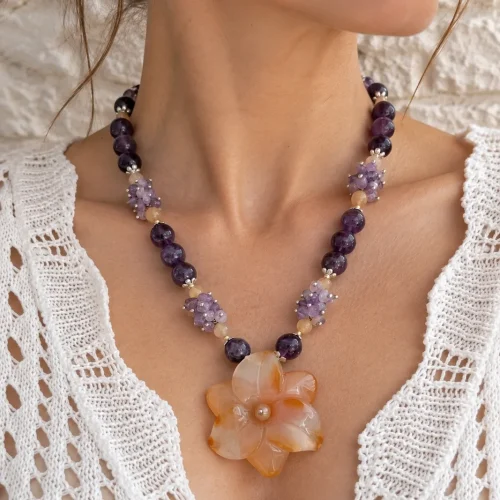 violet blossom – carnelian flower & amethyst necklace (2) xnc